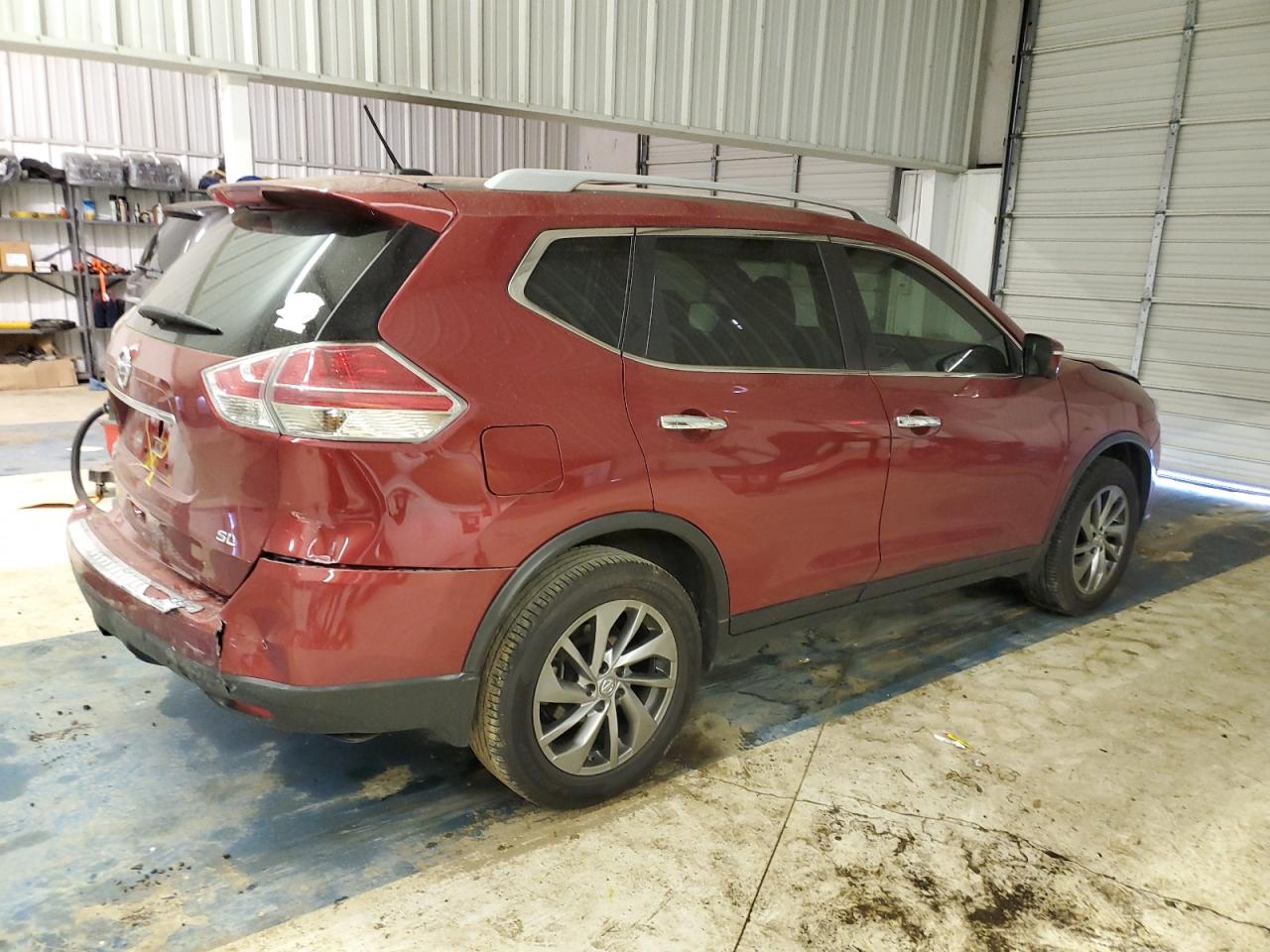 2015 Nissan Rogue - Image 3