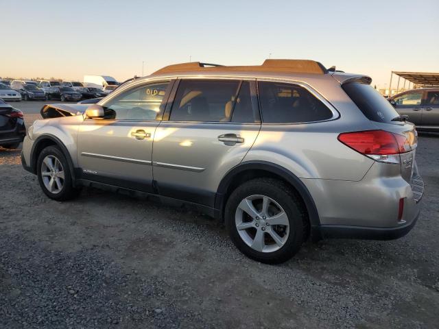  SUBARU OUTBACK 2014 Srebrny