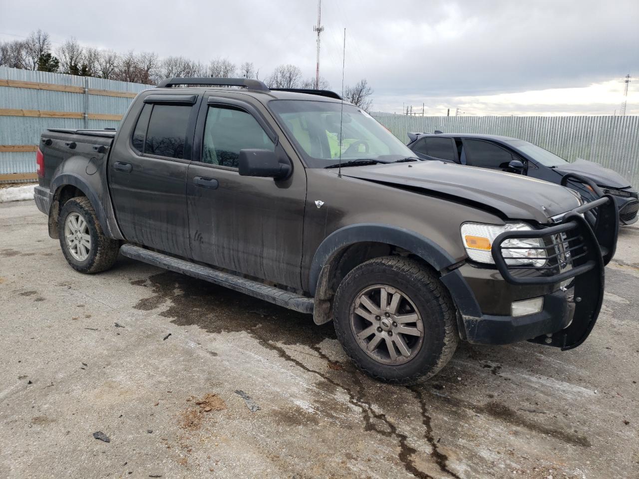2008 Ford Explorer - Image 4