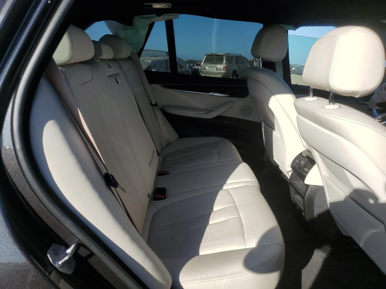 2017 BMW X5 - Image 10