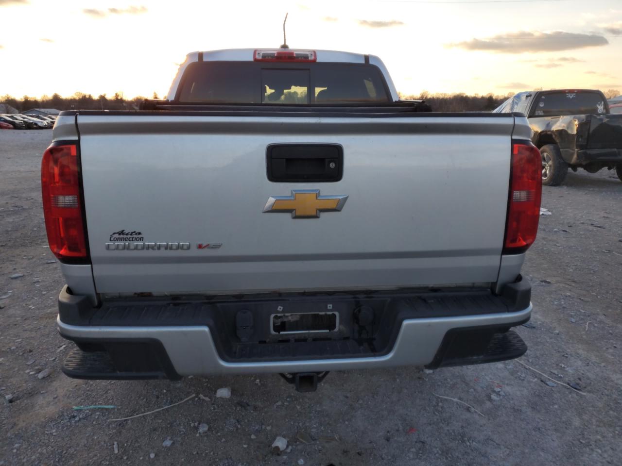 2017 Chevrolet Colorado - Image 6