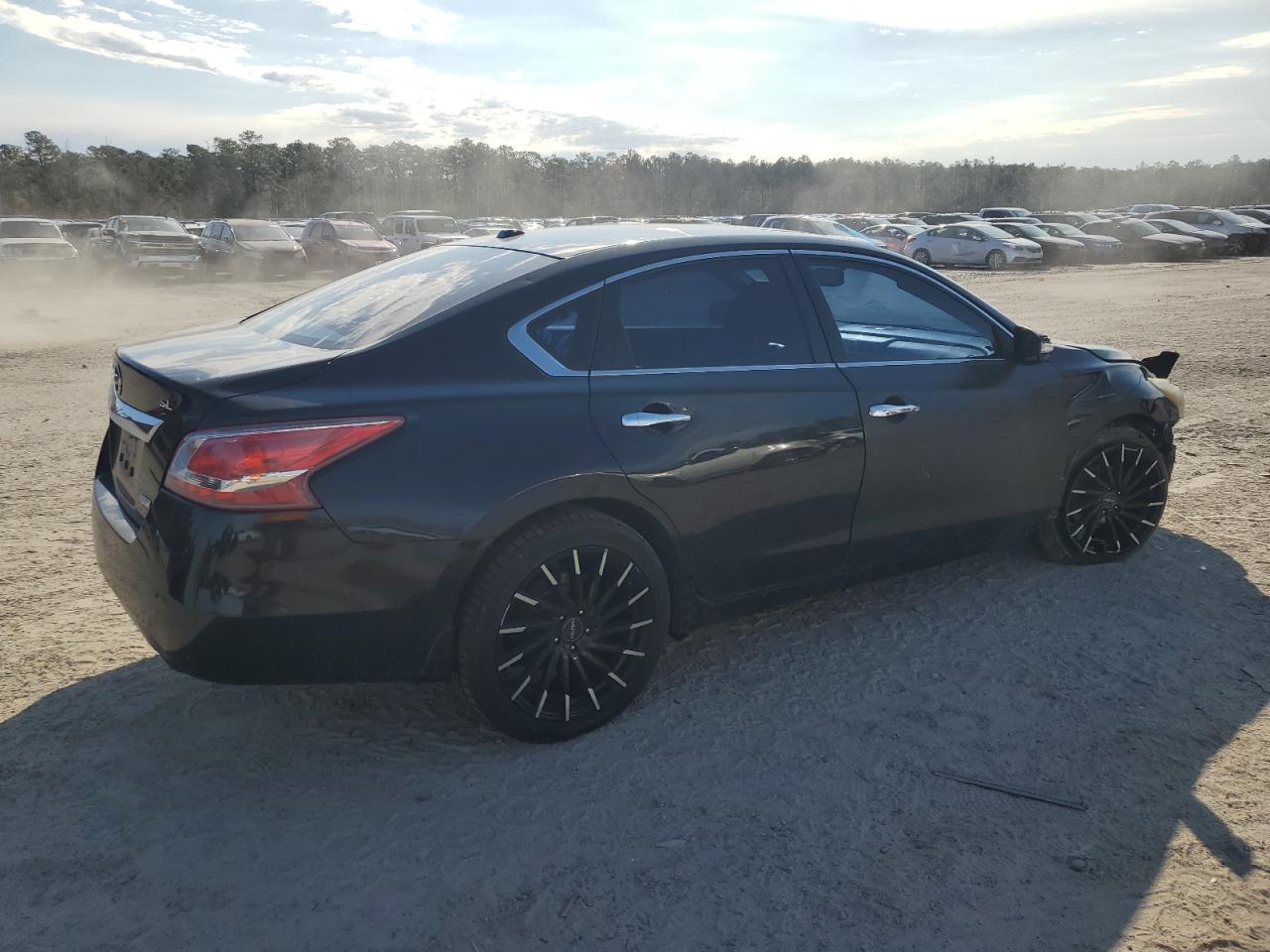 2013 Nissan Altima - Image 3