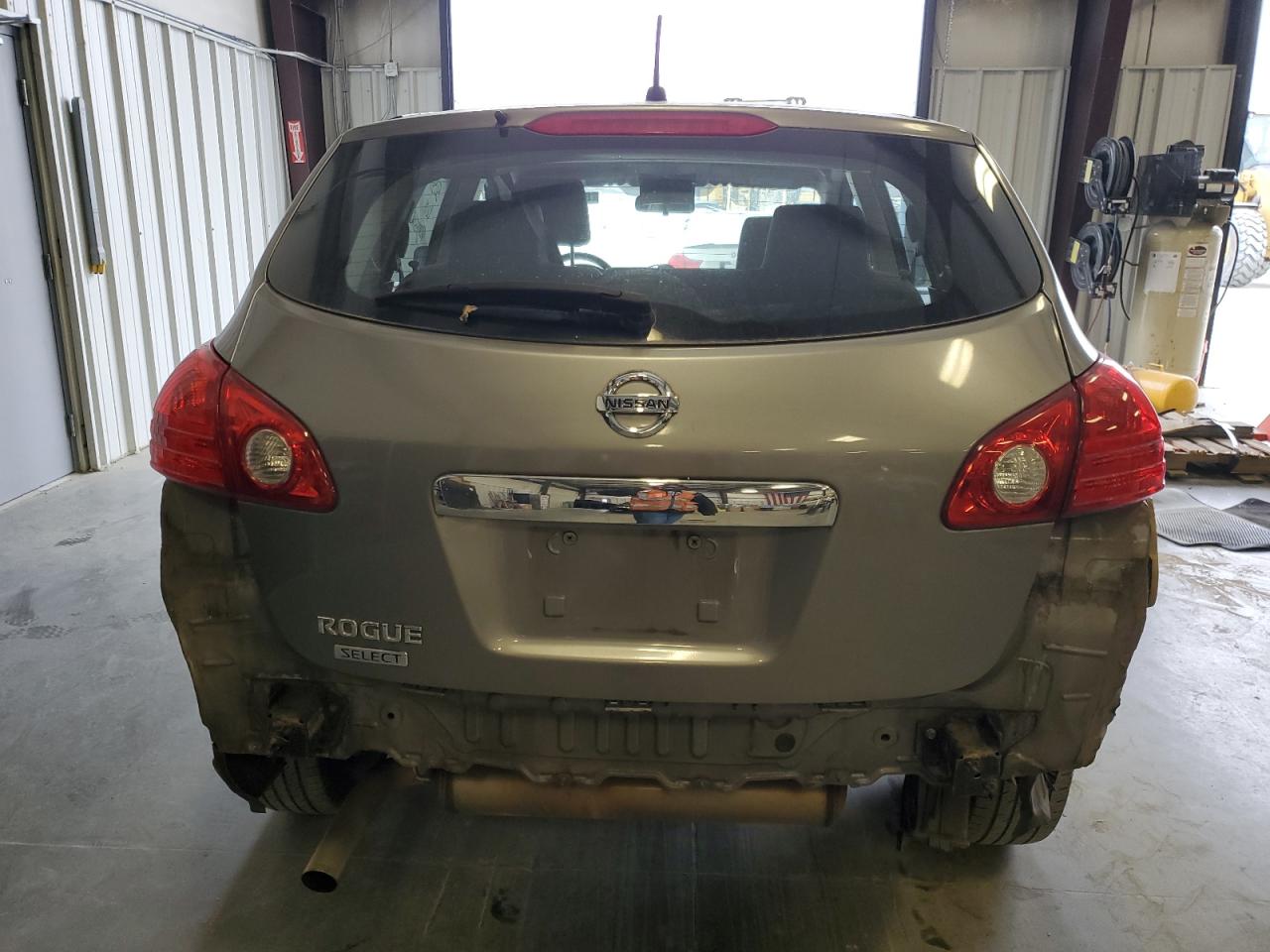 2014 Nissan Rogue - Image 6