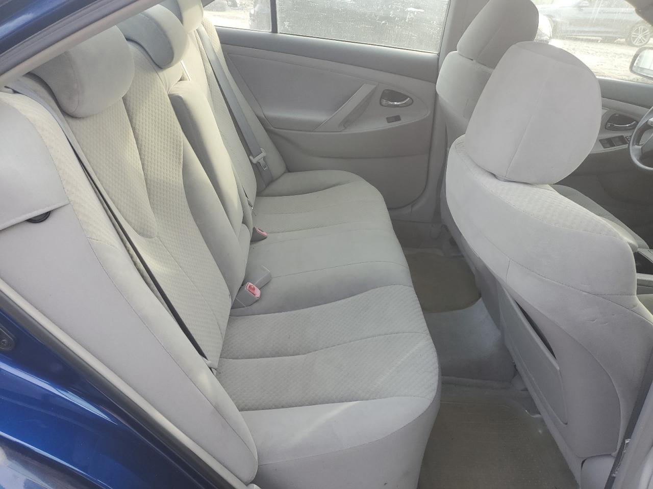 2007 Toyota Camry - Image 10