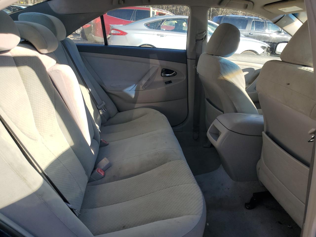 2008 Toyota Camry - Image 10