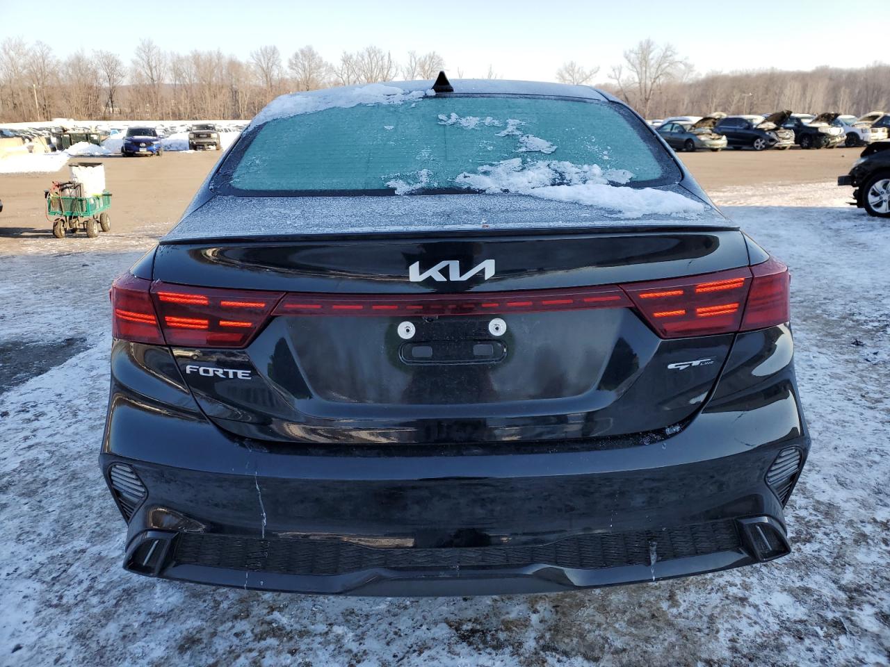 2024 Kia Forte - Image 6
