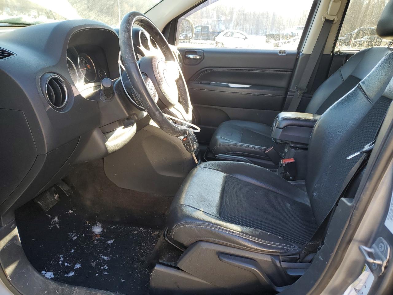 2014 Jeep Compass - Image 7