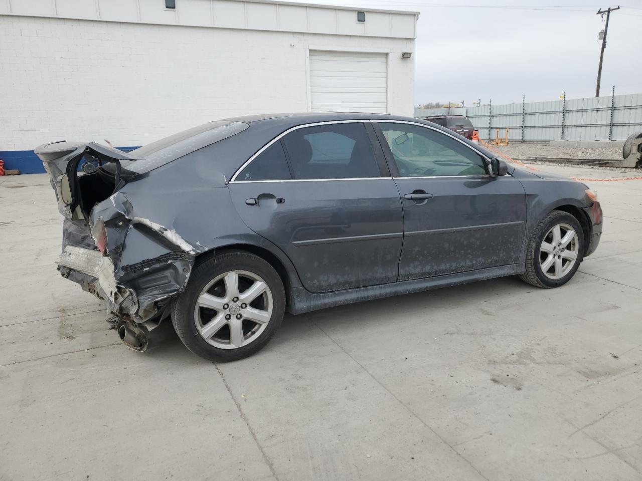 2009 Toyota Camry - Image 3