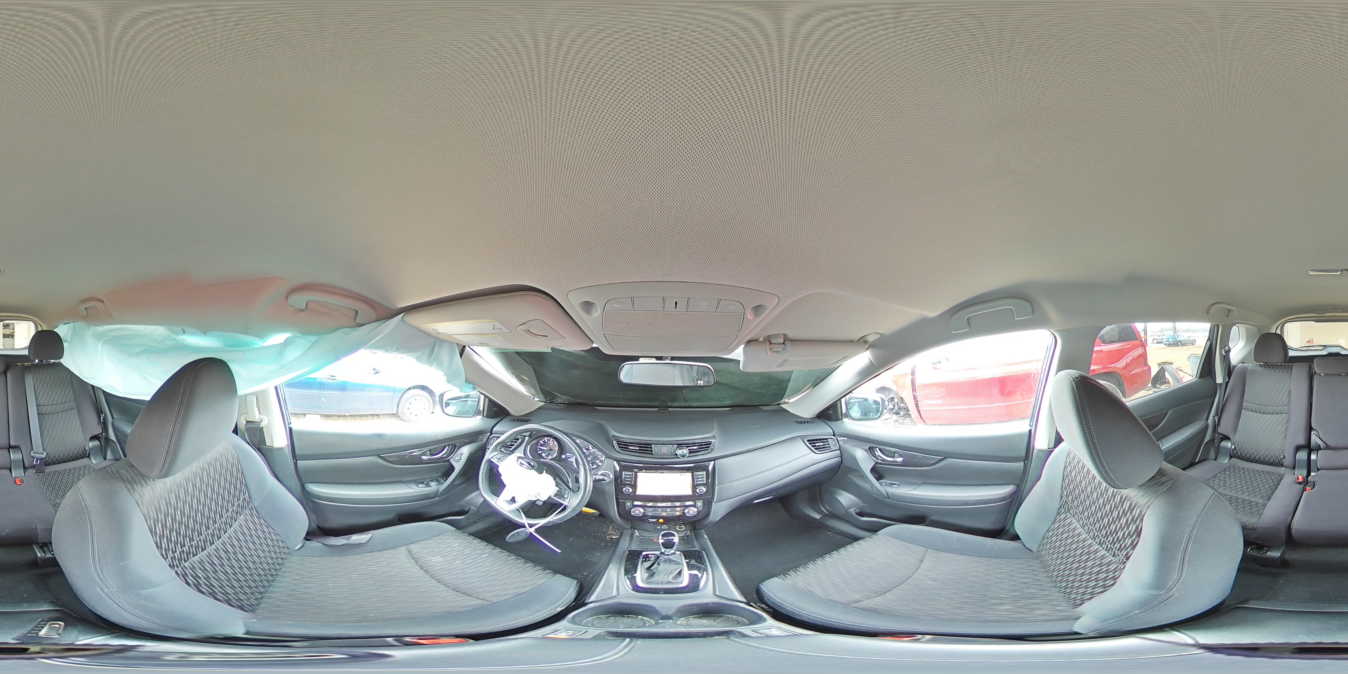 2018 Nissan Rogue - Image 14