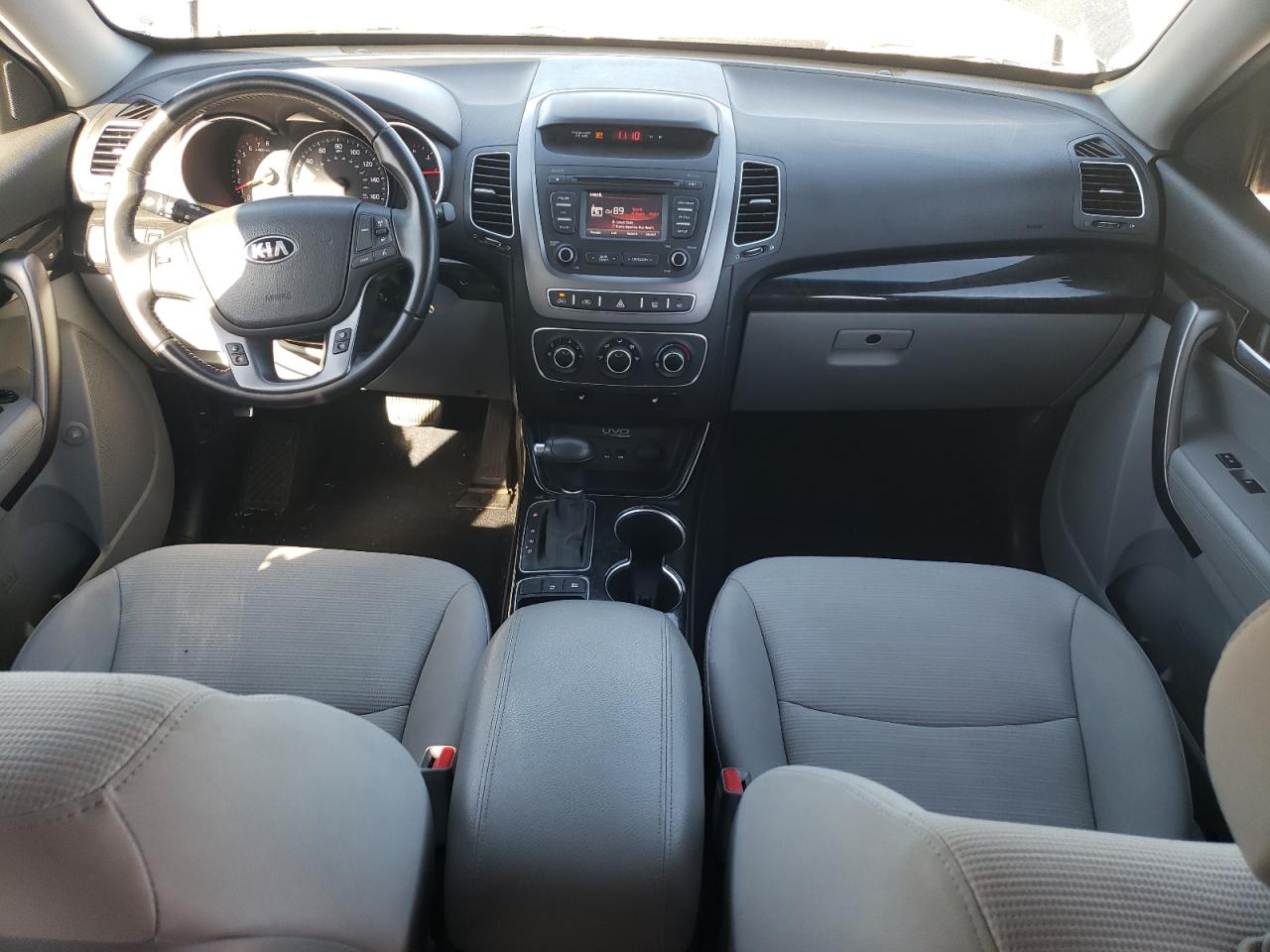 2014 Kia Sorento - Image 8