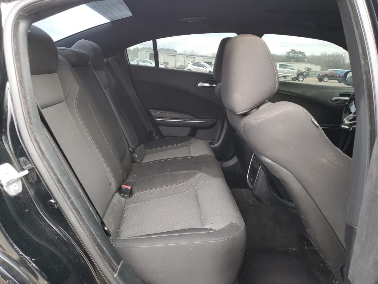 2018 Dodge Charger - Image 11