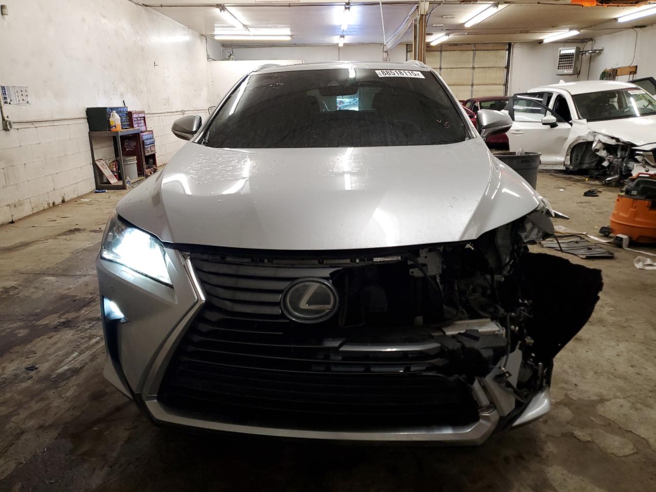 2017 Lexus RX - Image 5