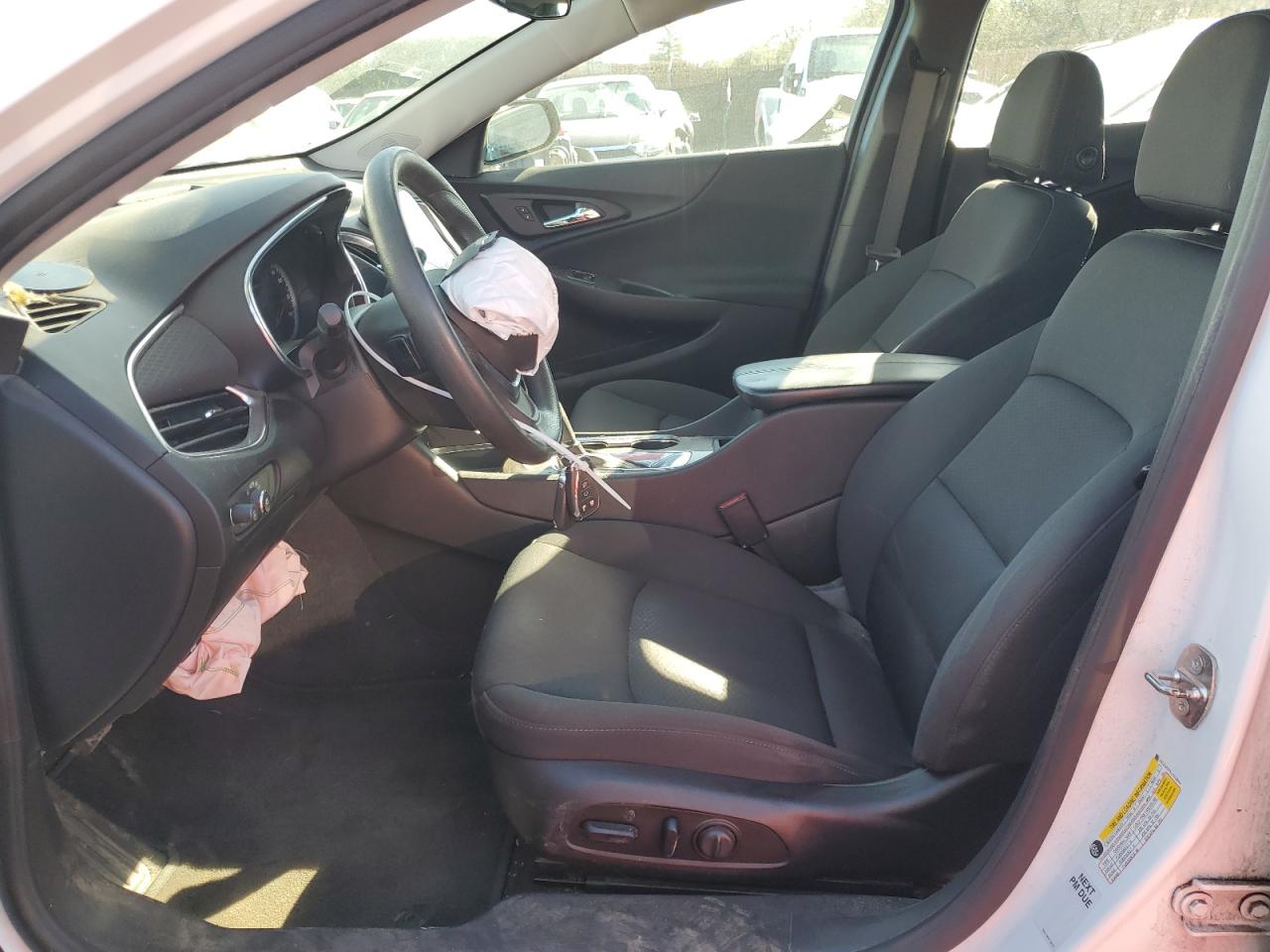 2020 Chevrolet Malibu - Image 7
