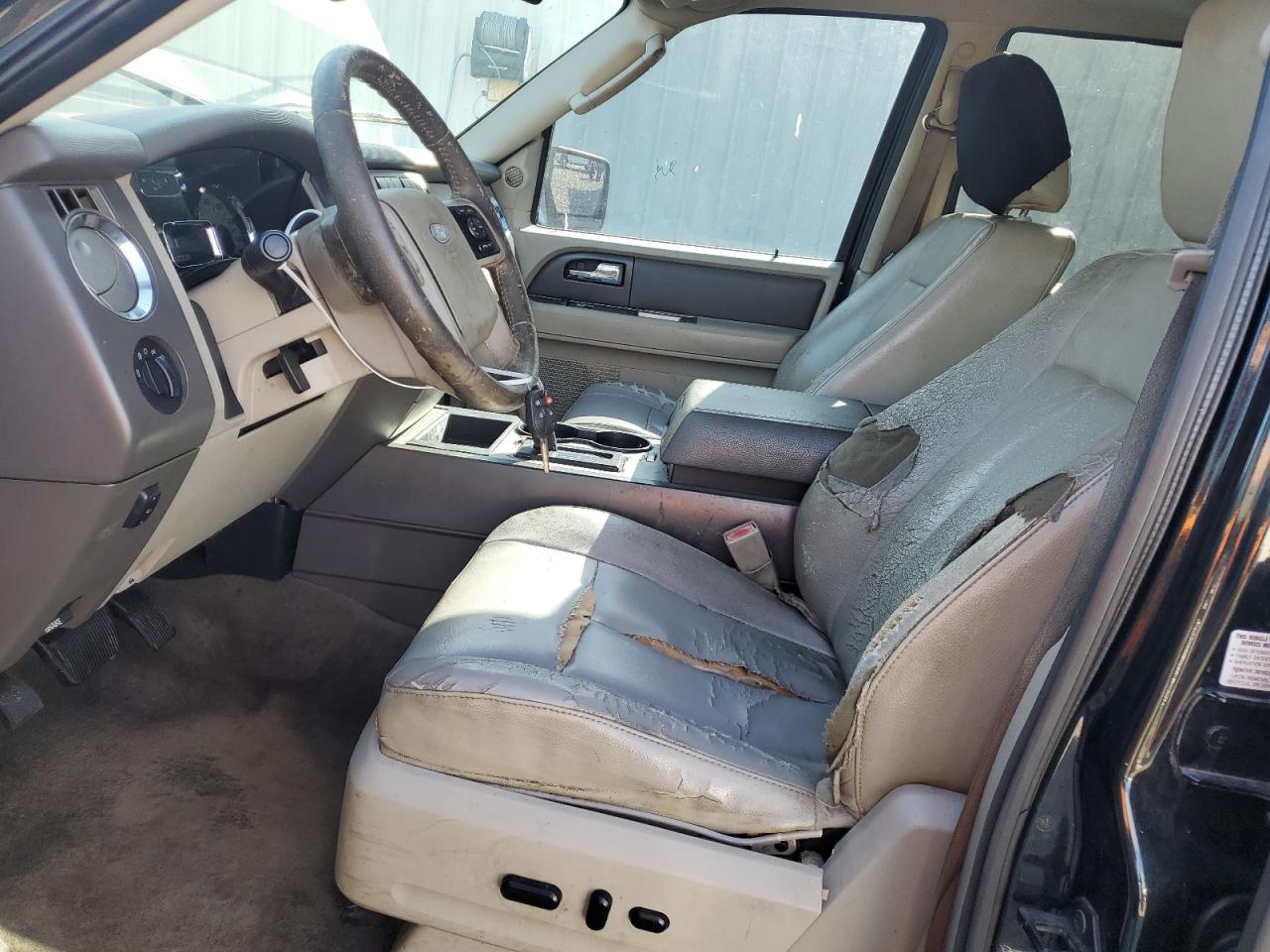 2010 Ford Expedition - Image 7