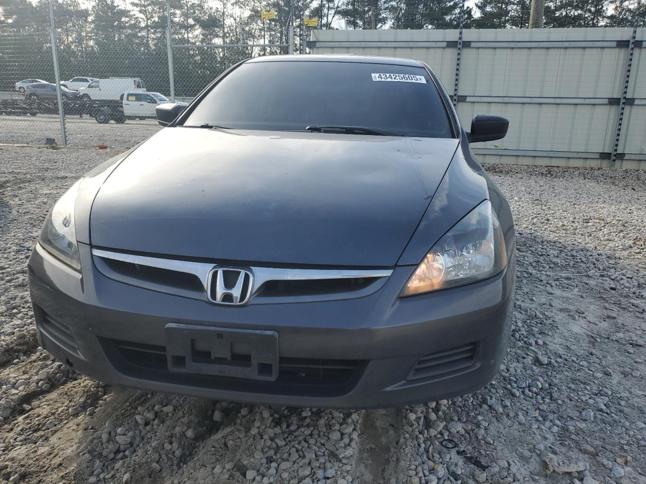 2007 Honda Accord - Image 5