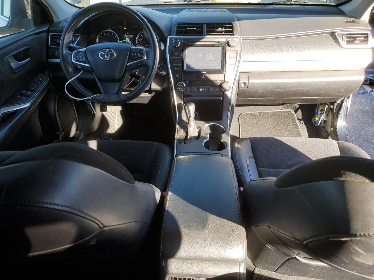 2016 Toyota Camry - Image 8