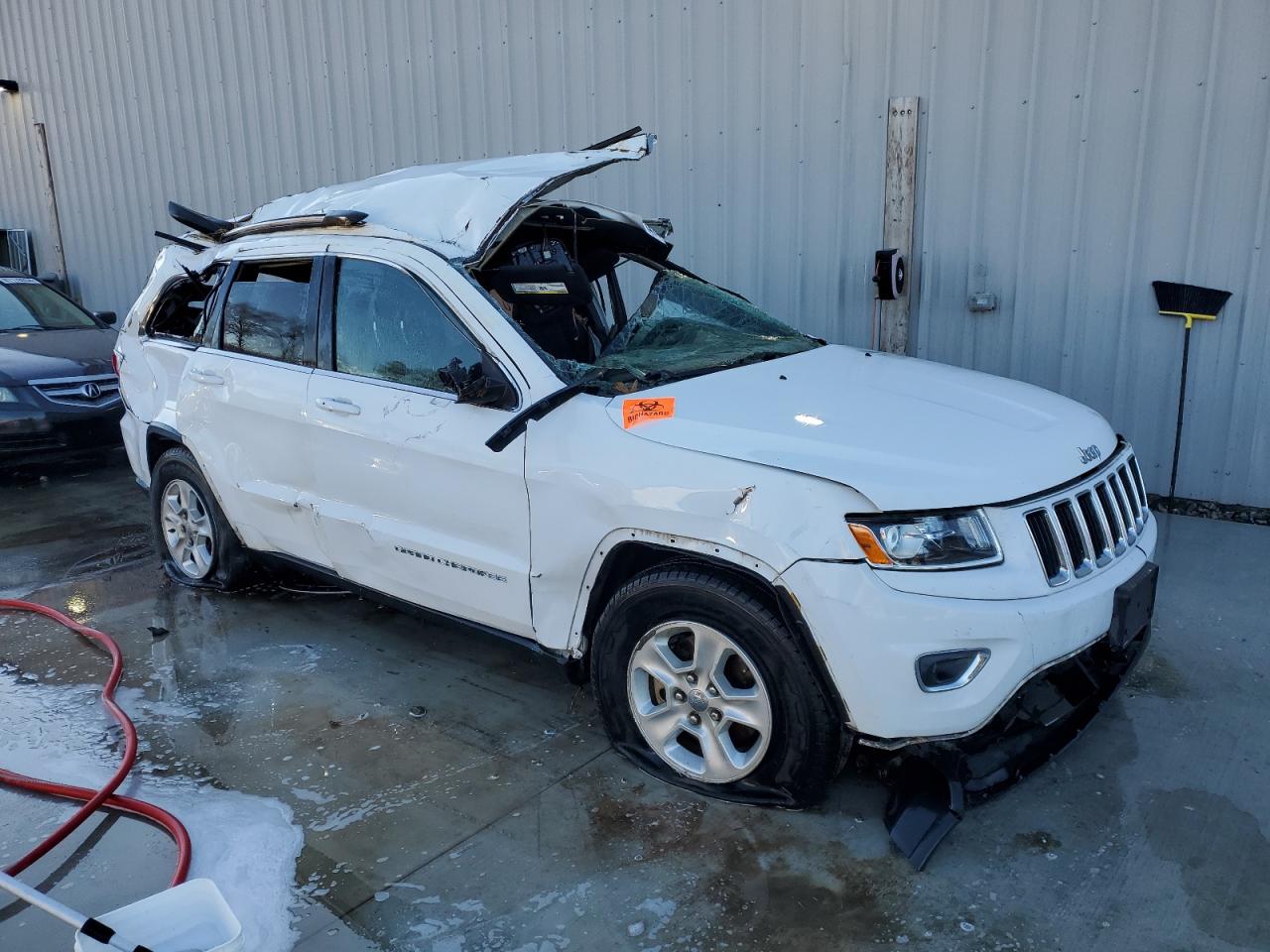 2015 Jeep Grand Cherokee - Image 4