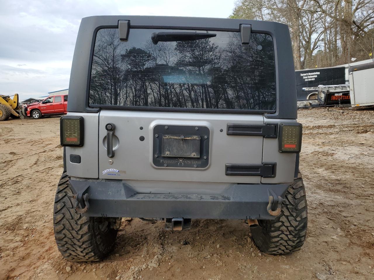 2016 Jeep Wrangler - Image 6