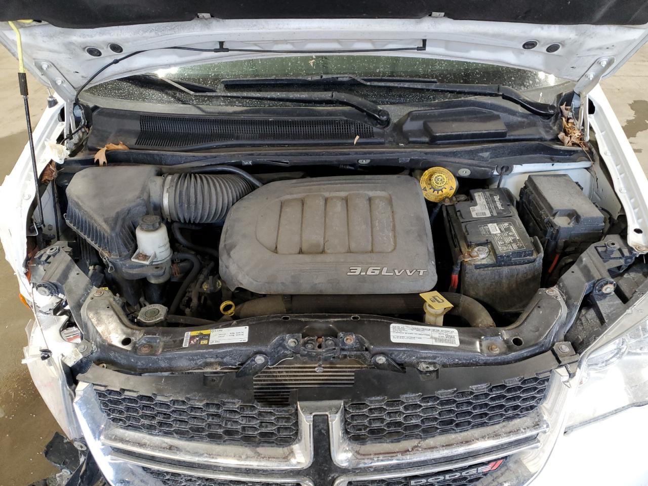 2016 Dodge Caravan - Image 12