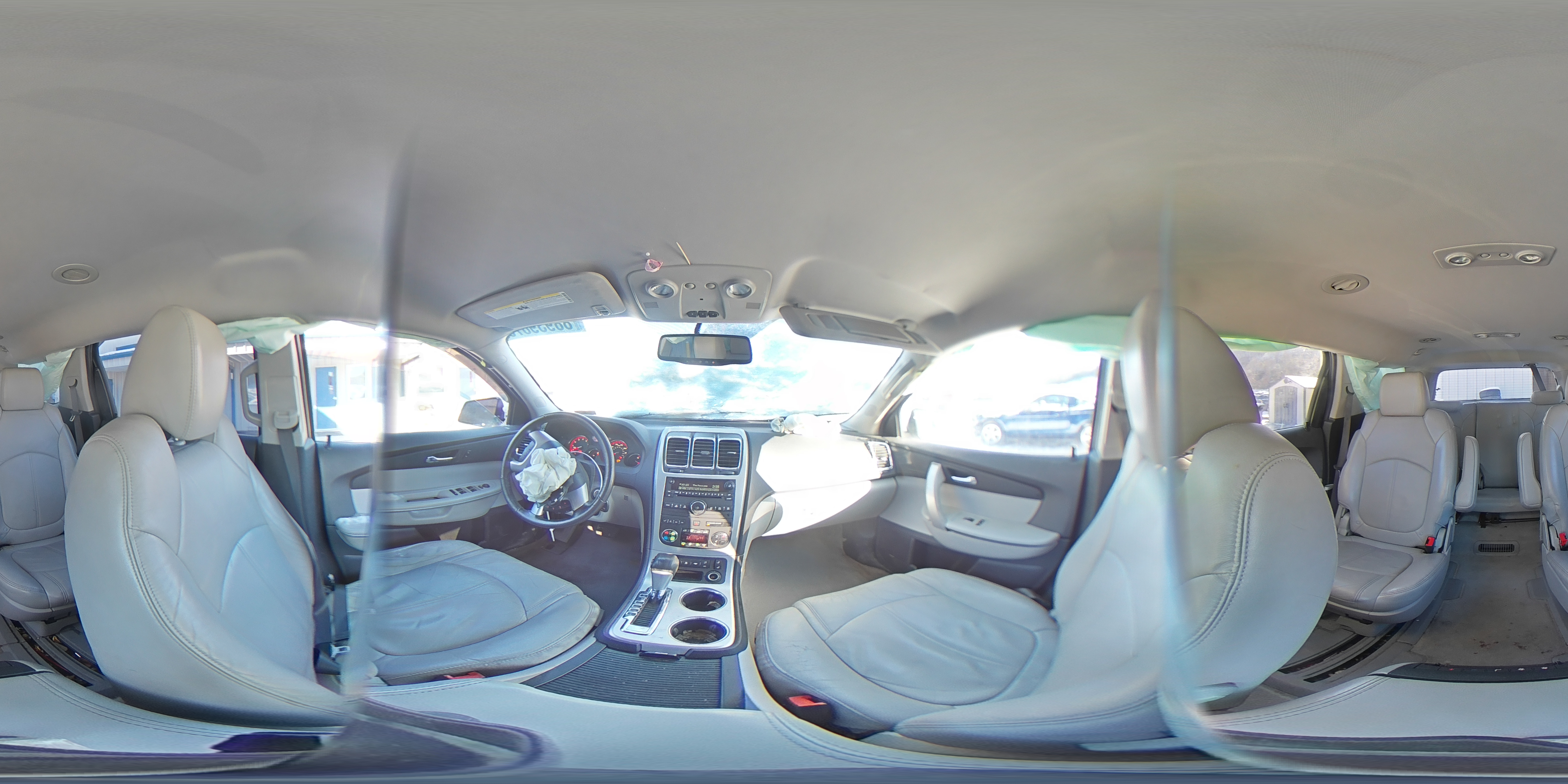 2011 GMC Acadia - Image 13