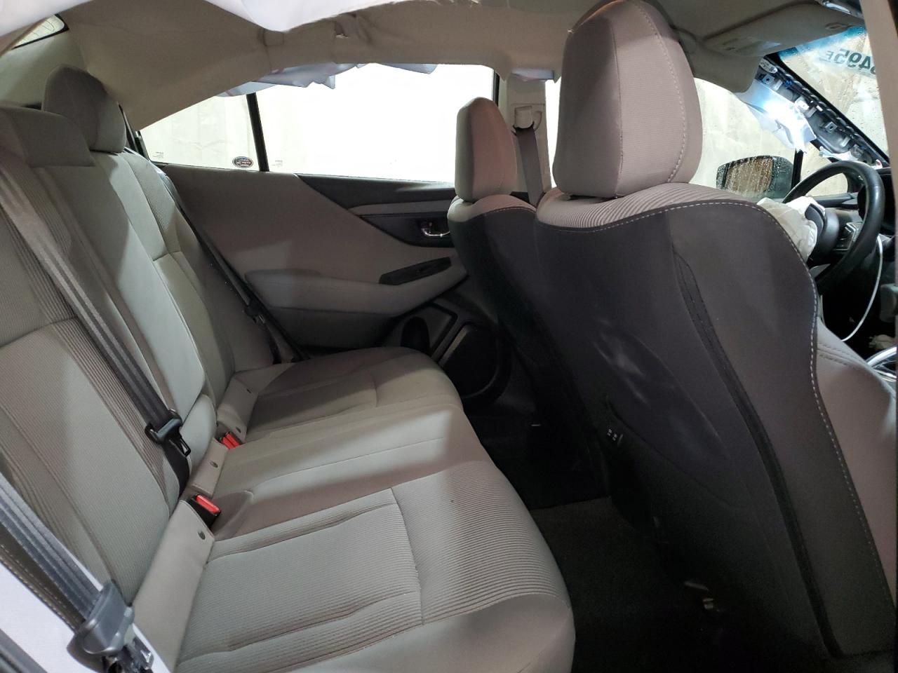 2022 Subaru Legacy - Image 10