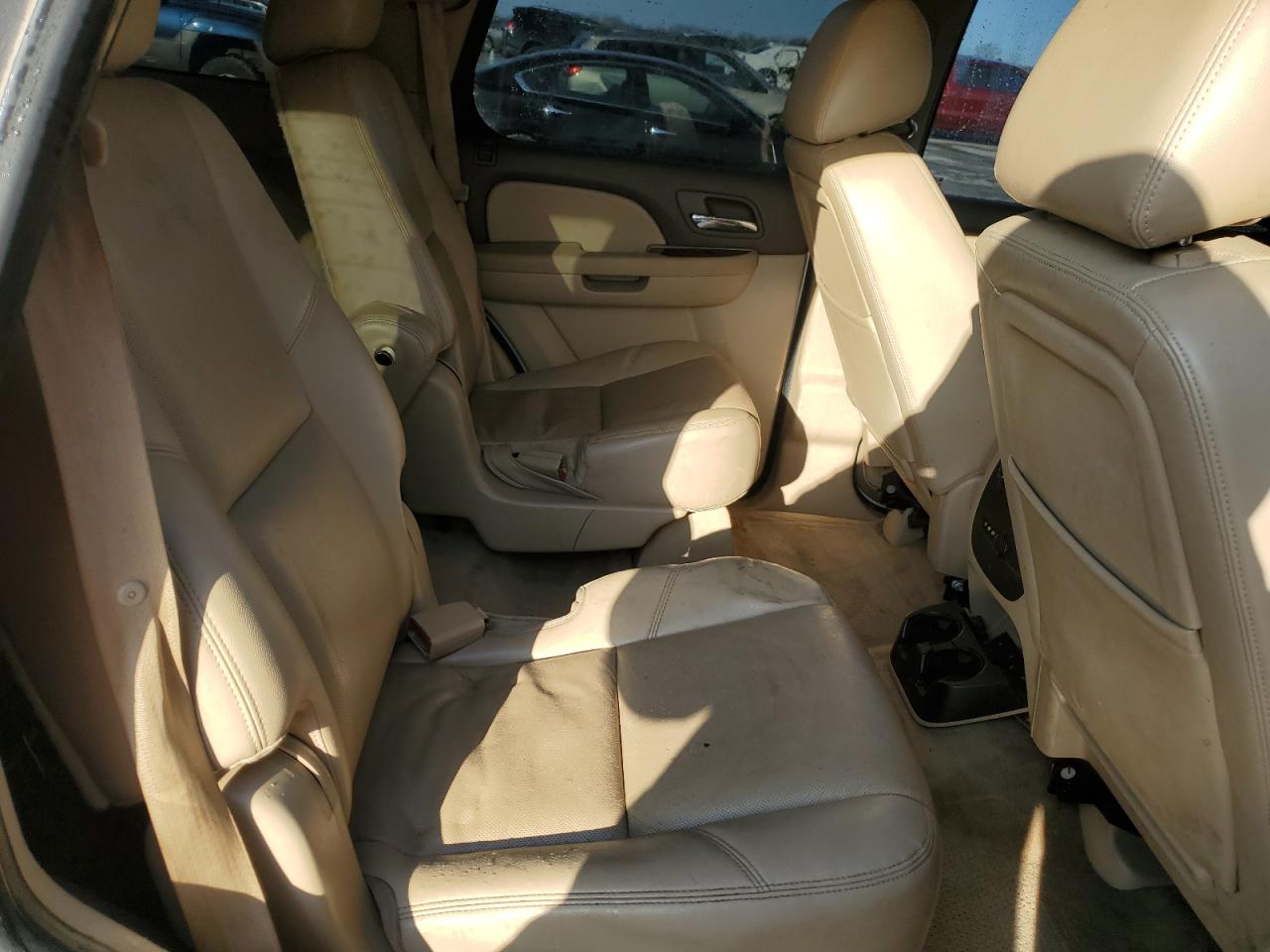 2012 Chevrolet Tahoe - Image 11