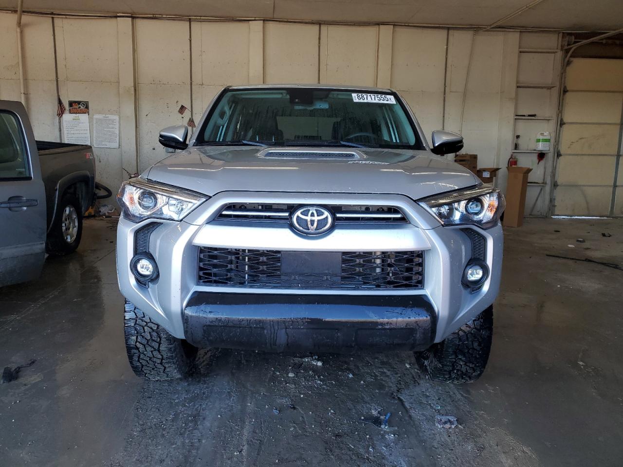 2022 Toyota 4Runner - Image 5