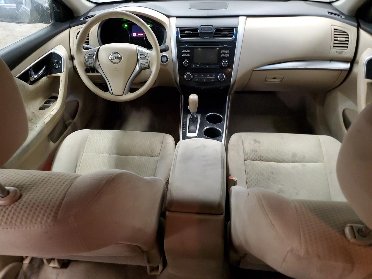 2014 Nissan Altima - Image 8