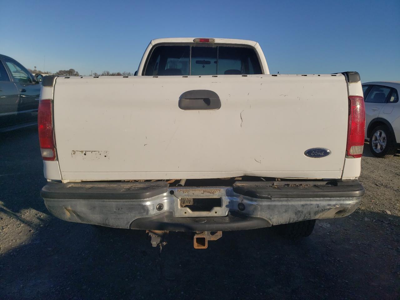 2002 Ford F350 - Image 6