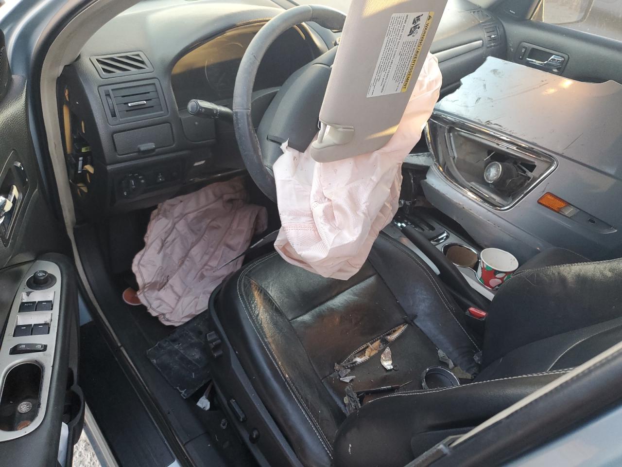 2010 Ford Fusion - Image 8