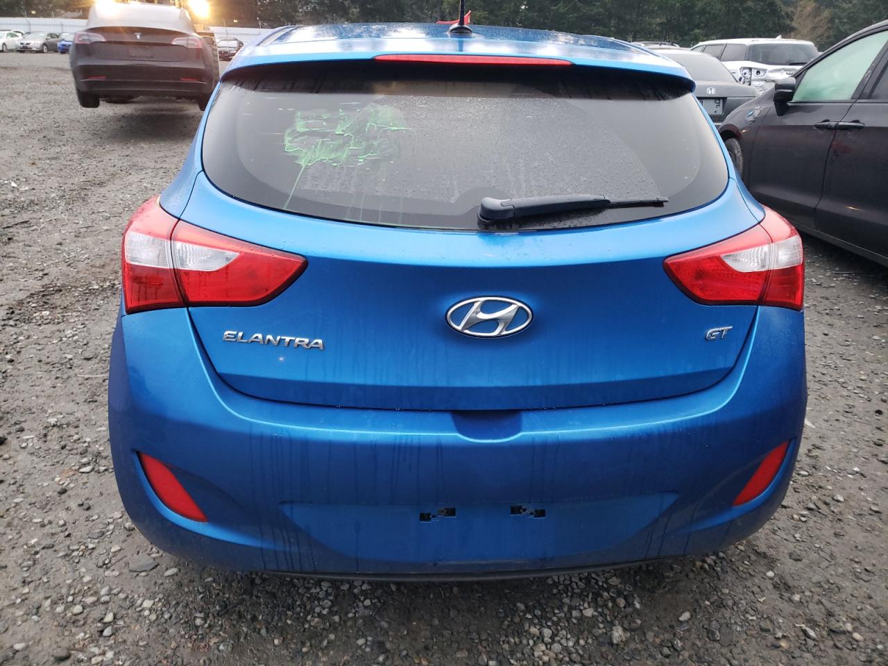 2017 Hyundai Elantra - Image 6
