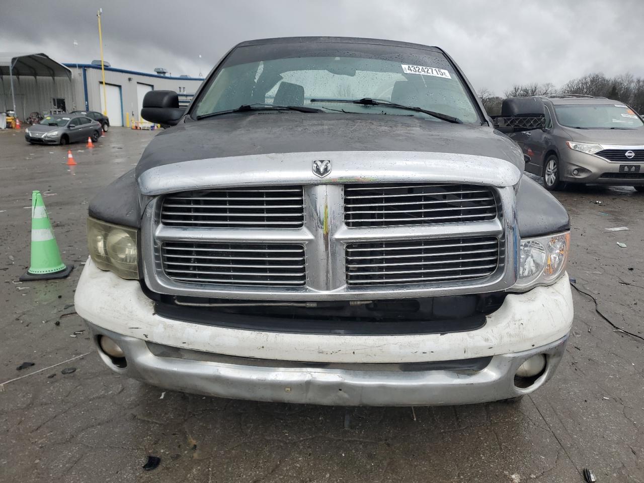2002 Dodge RAM - Image 5