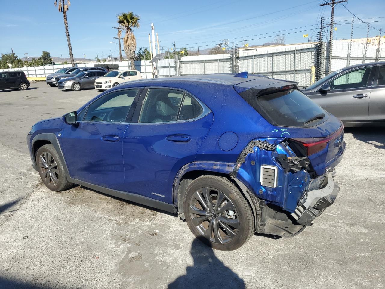 2021 Lexus UX - Image 2