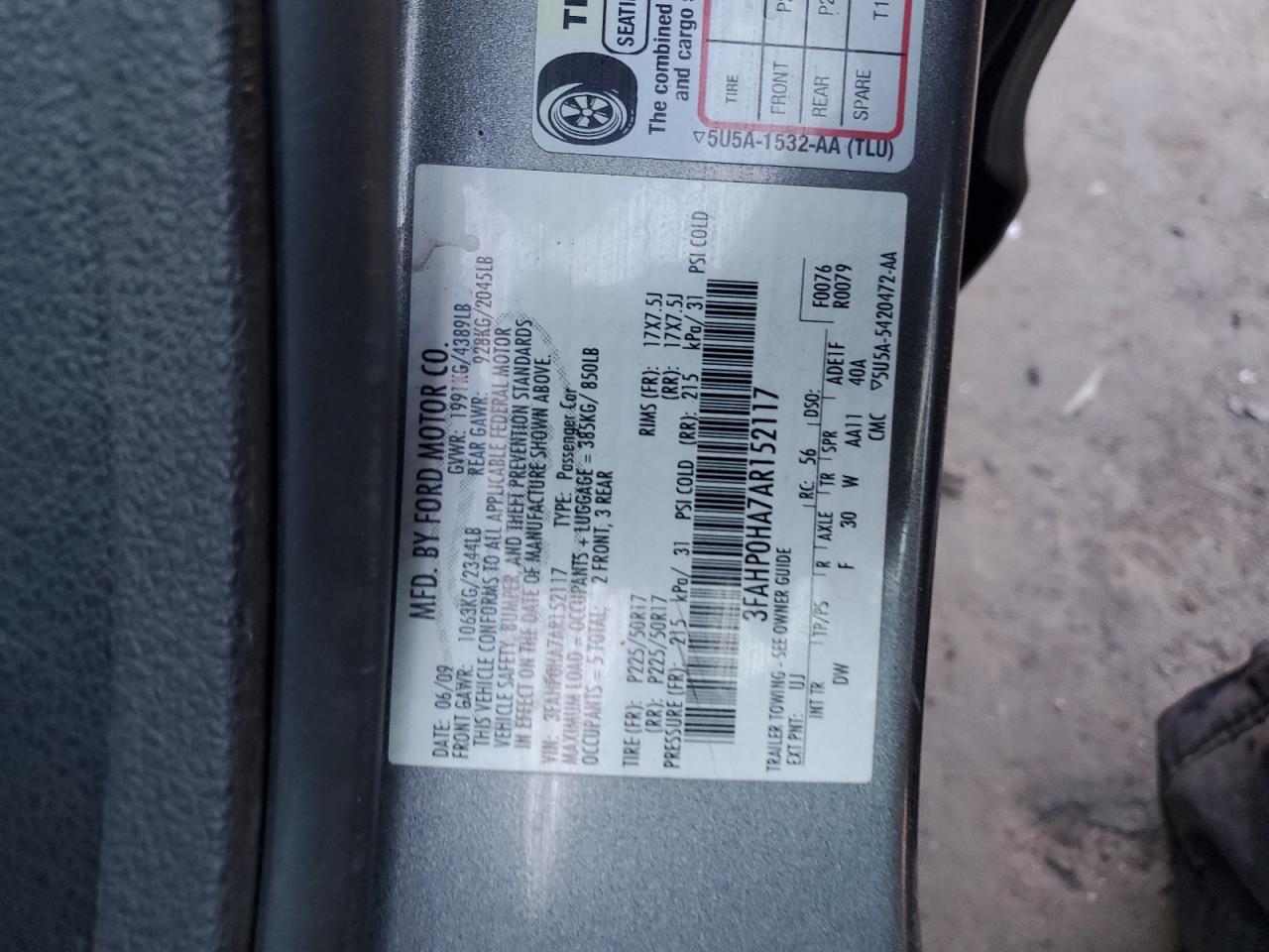 2010 Ford Fusion - Image 12