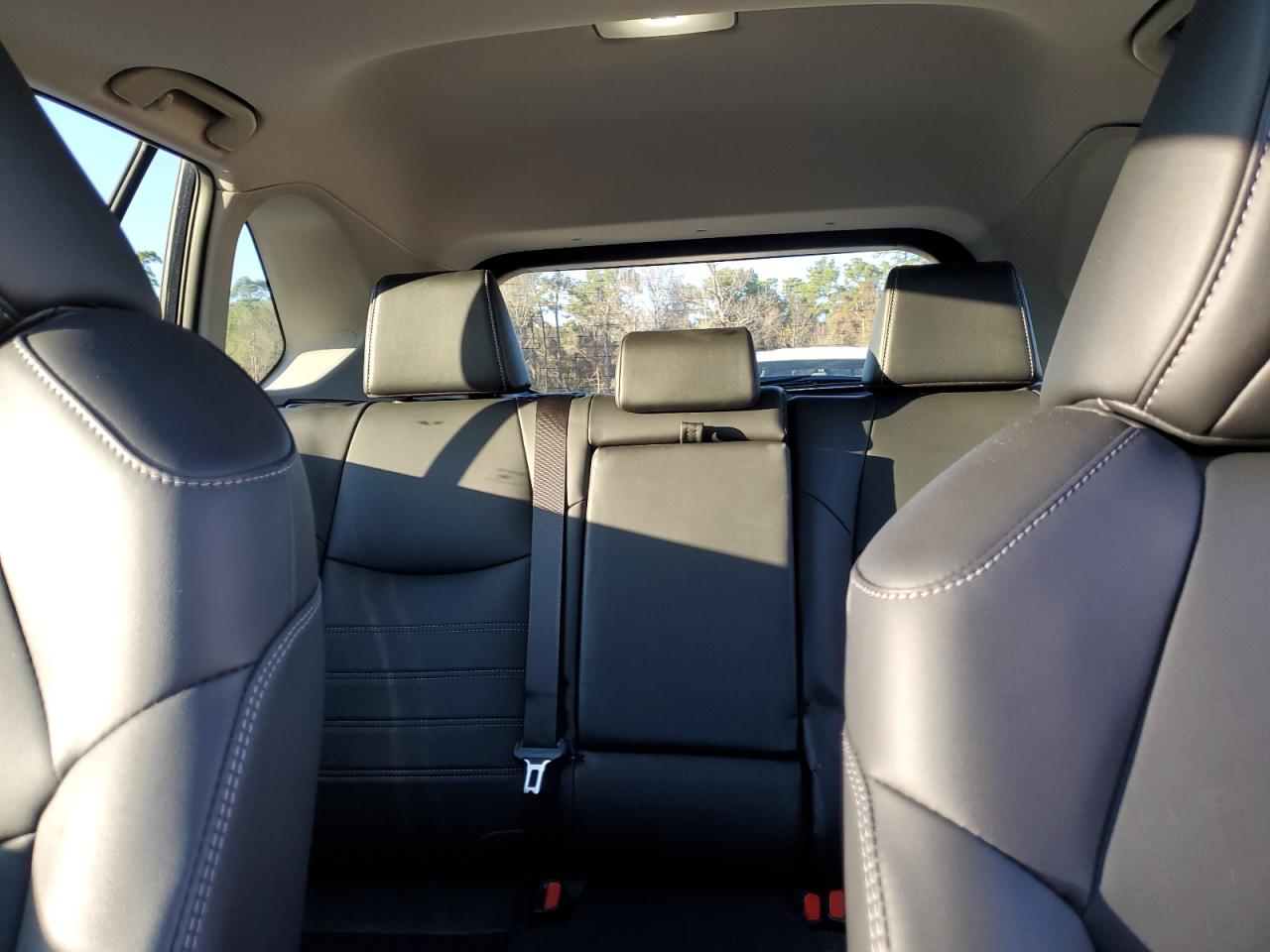 2024 Toyota RAV 4 - Image 10
