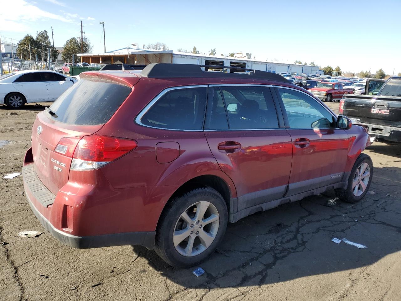 2013 Subaru Outback - Image 3