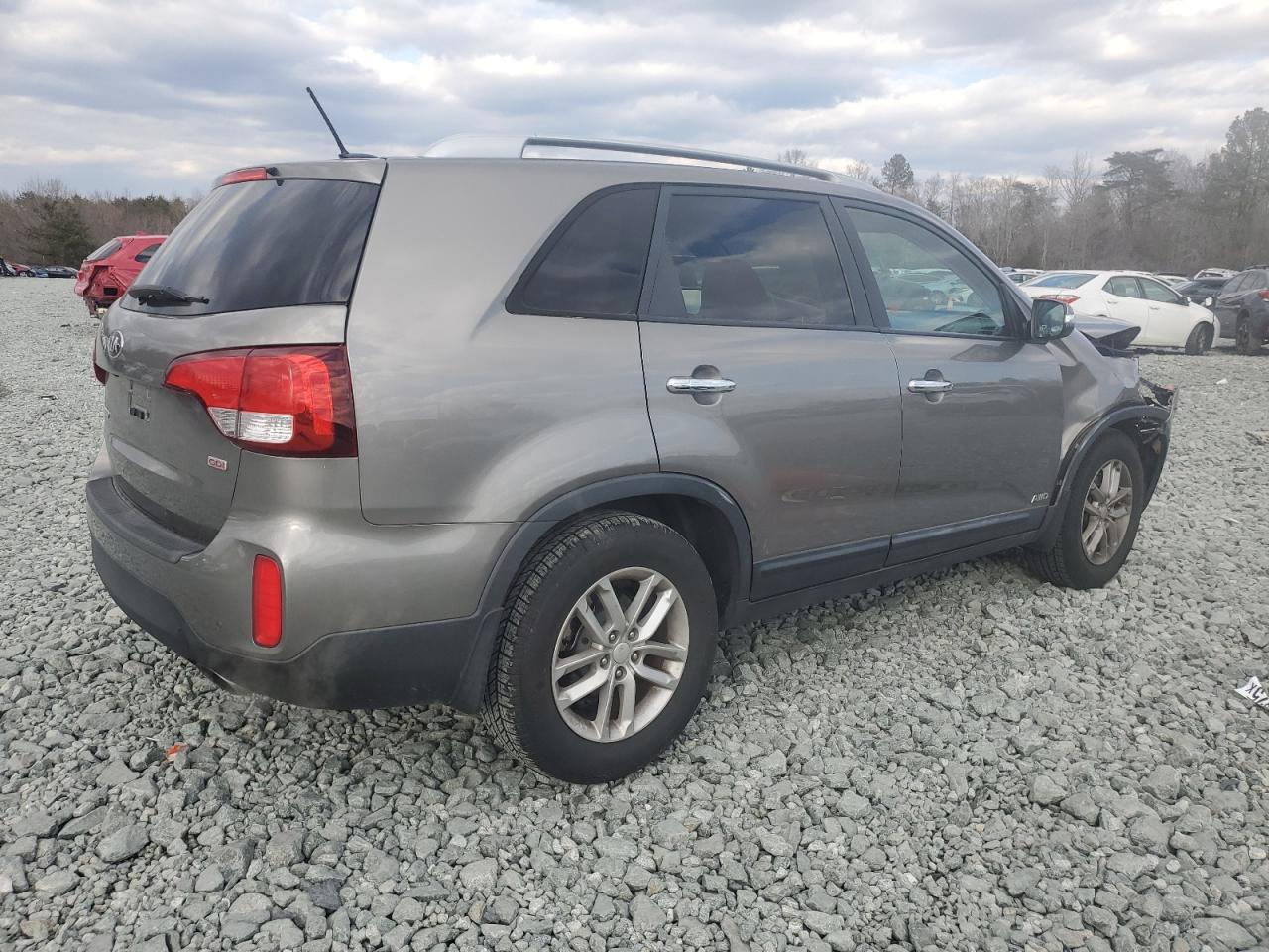 2014 Kia Sorento - Image 3