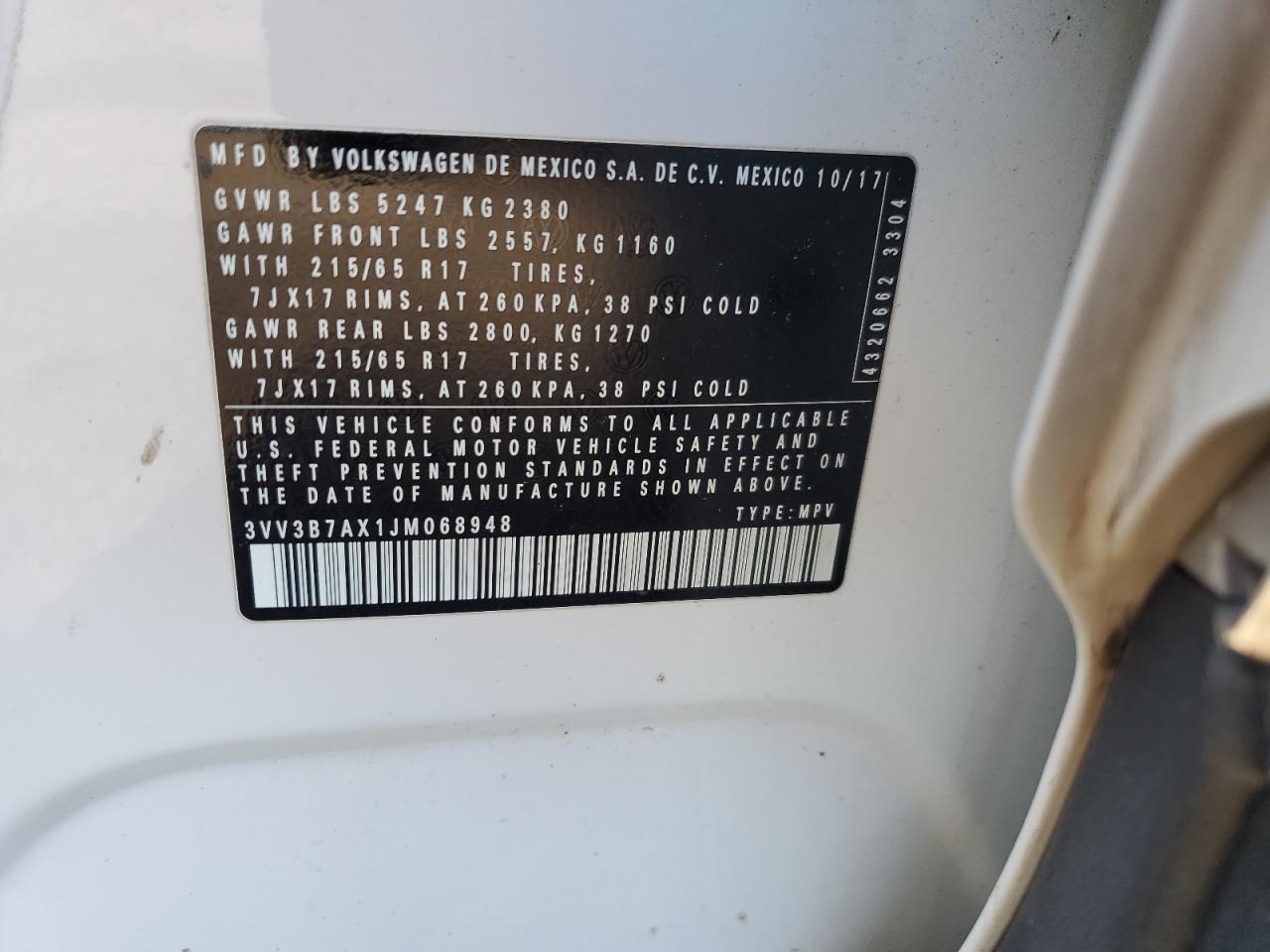 2018 Volkswagen Tiguan - Image 12