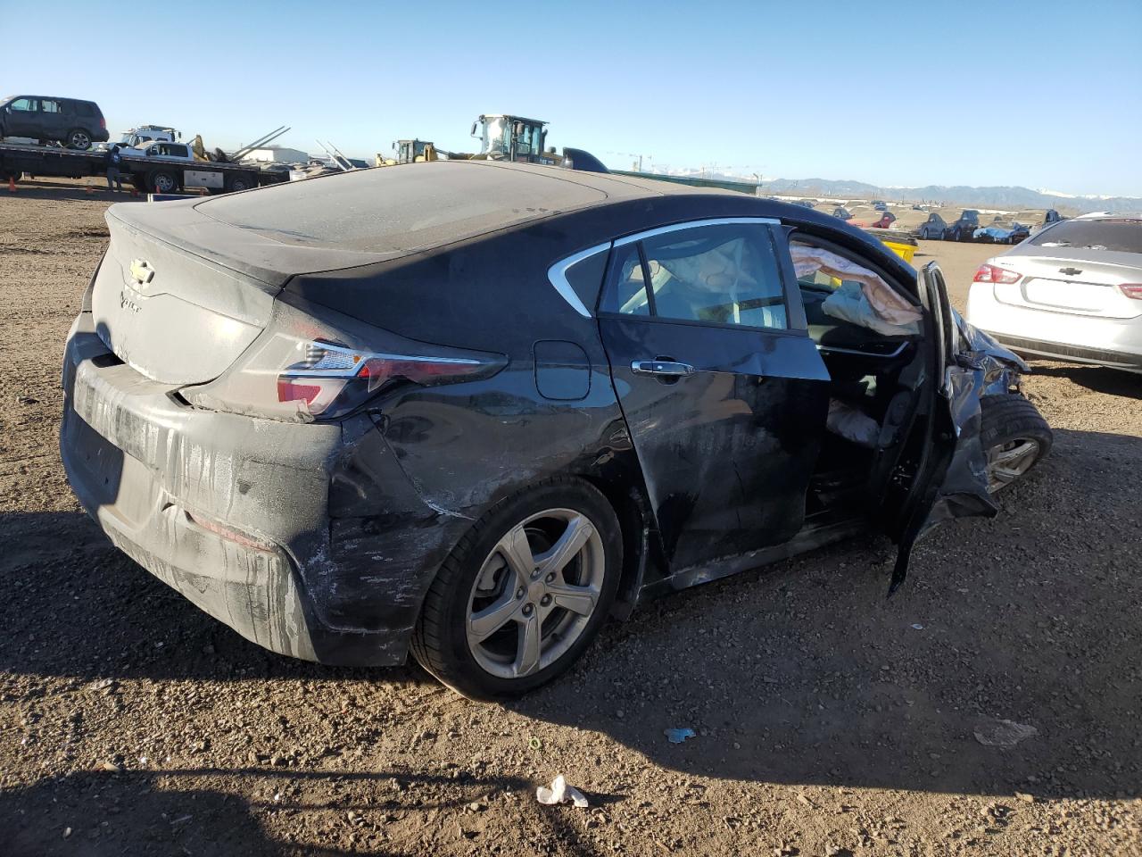 2017 Chevrolet Volt - Image 3