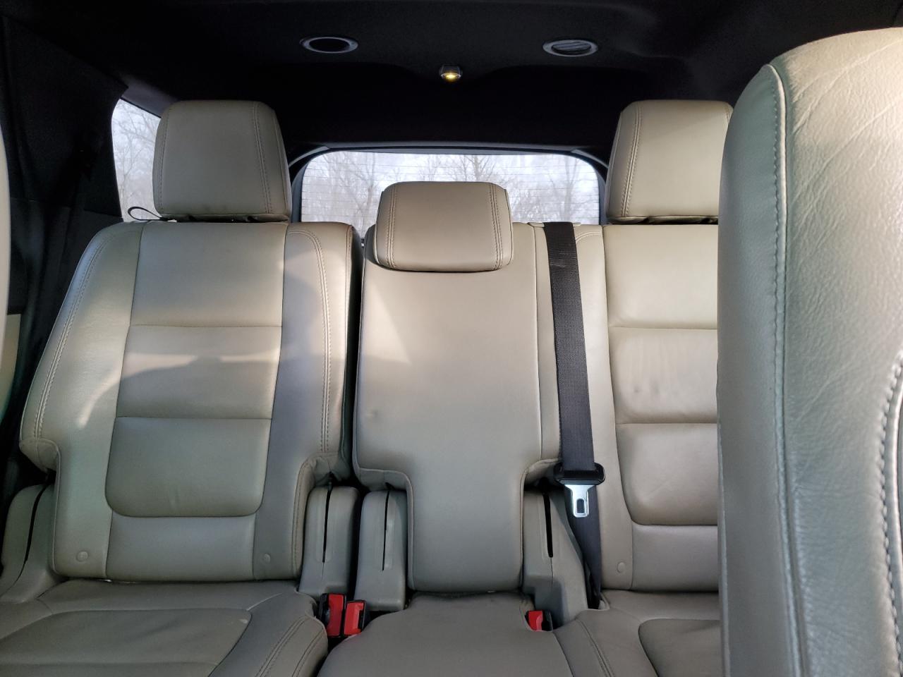 2014 Ford Explorer - Image 10