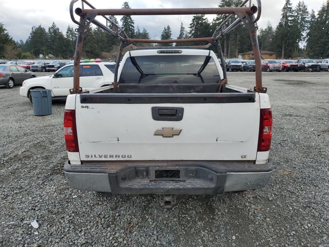 2009 Chevrolet Silverado - Image 6