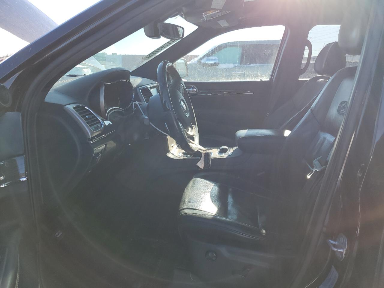 2017 Jeep Grand Cherokee - Image 7