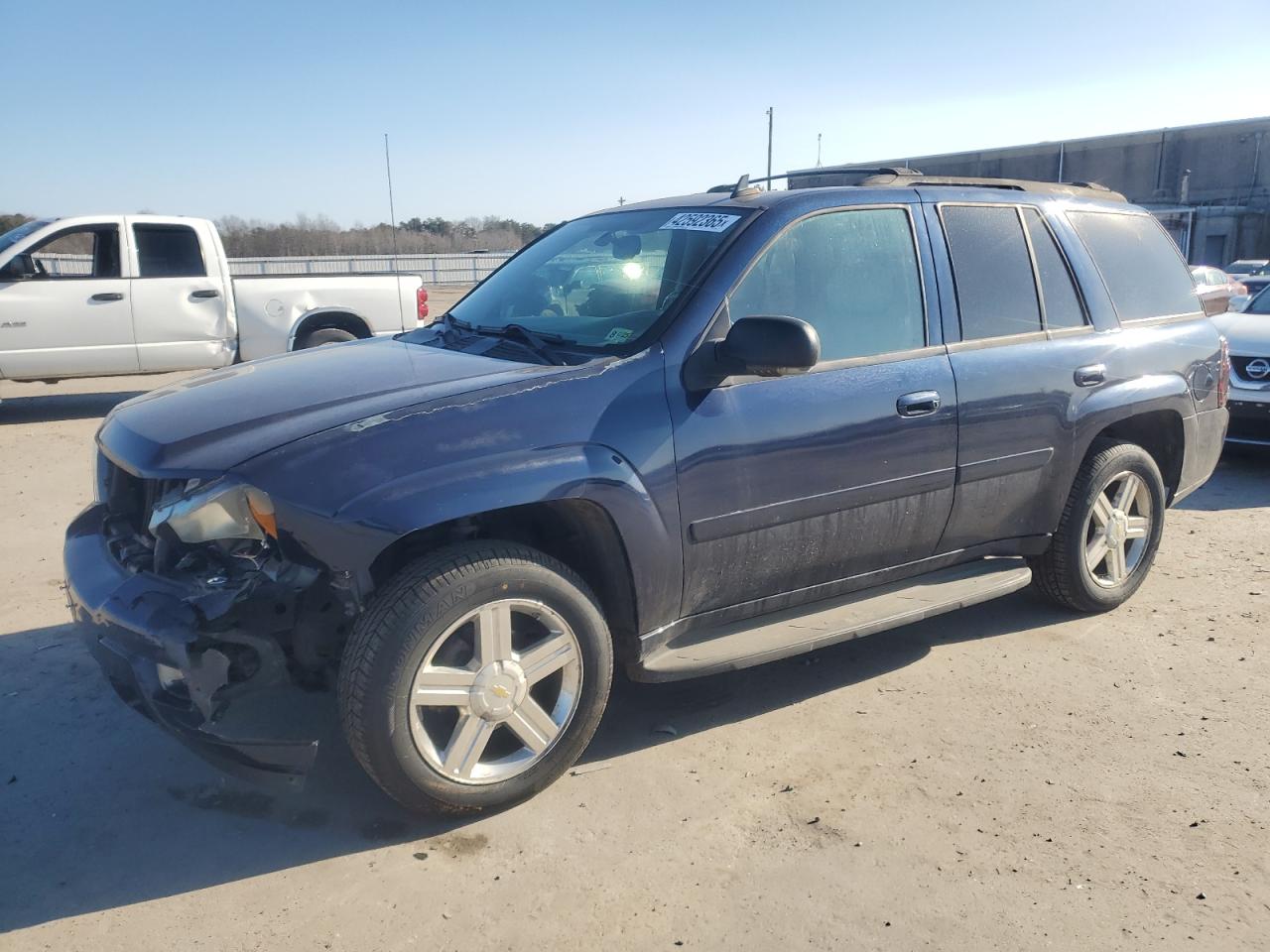 2008 Chevrolet TrailBlazer - Image 1