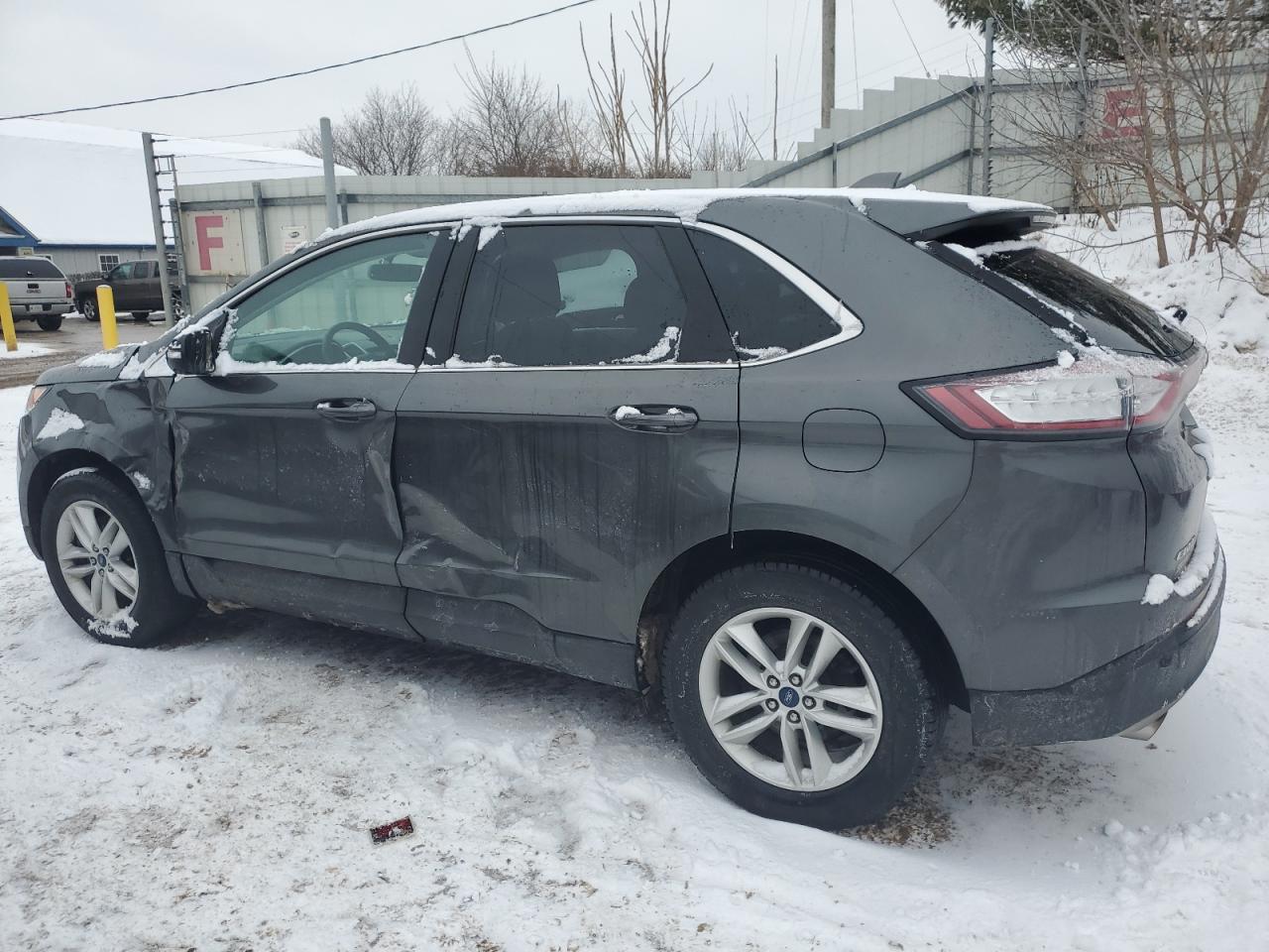 2016 Ford Edge - Image 2