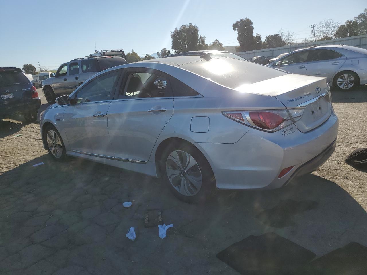 2015 Hyundai Sonata - Image 2