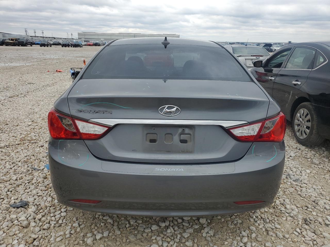 VIN 5NPEB4AC4DH688741 2013 HYUNDAI SONATA no.6