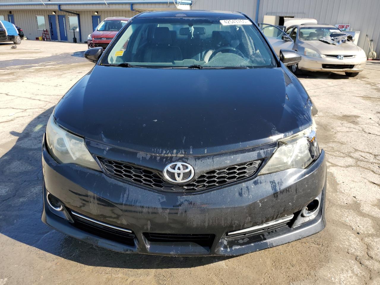 2014 Toyota Camry - Image 5