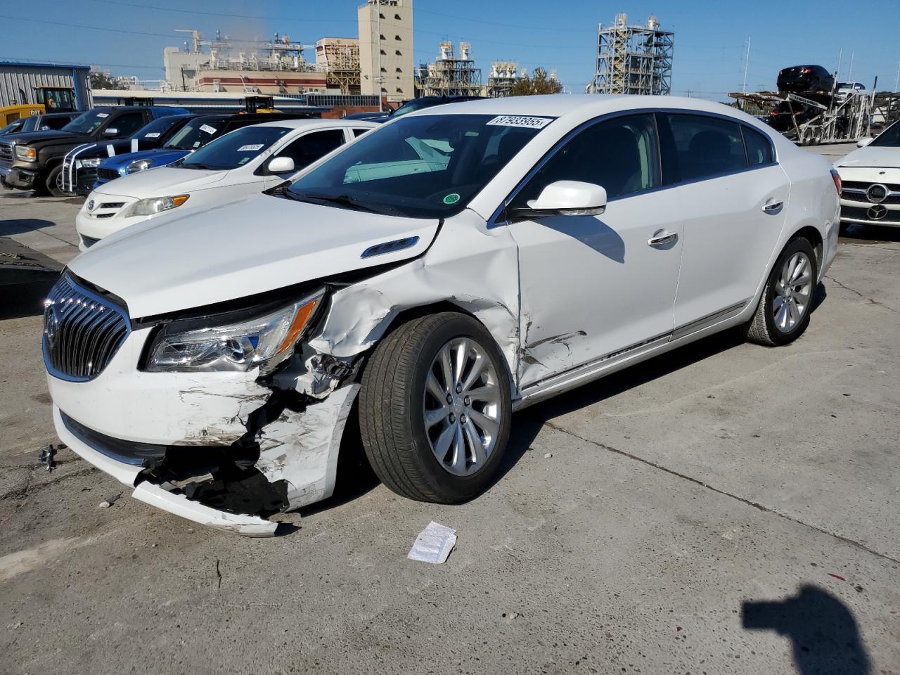 VIN 1G4GB5G36GF126629 2016 BUICK LACROSSE no.1