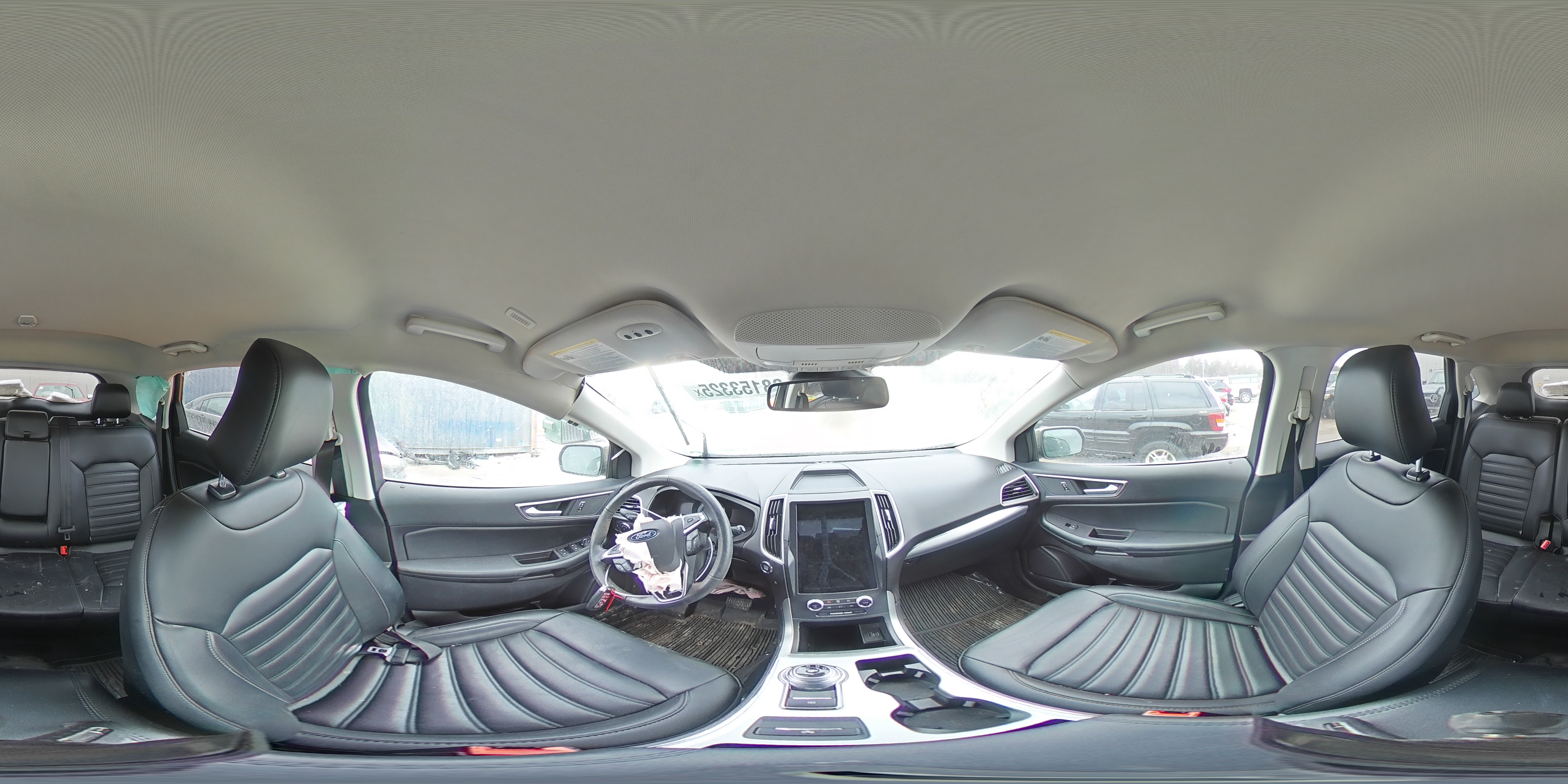 2022 Ford Edge - Image 15