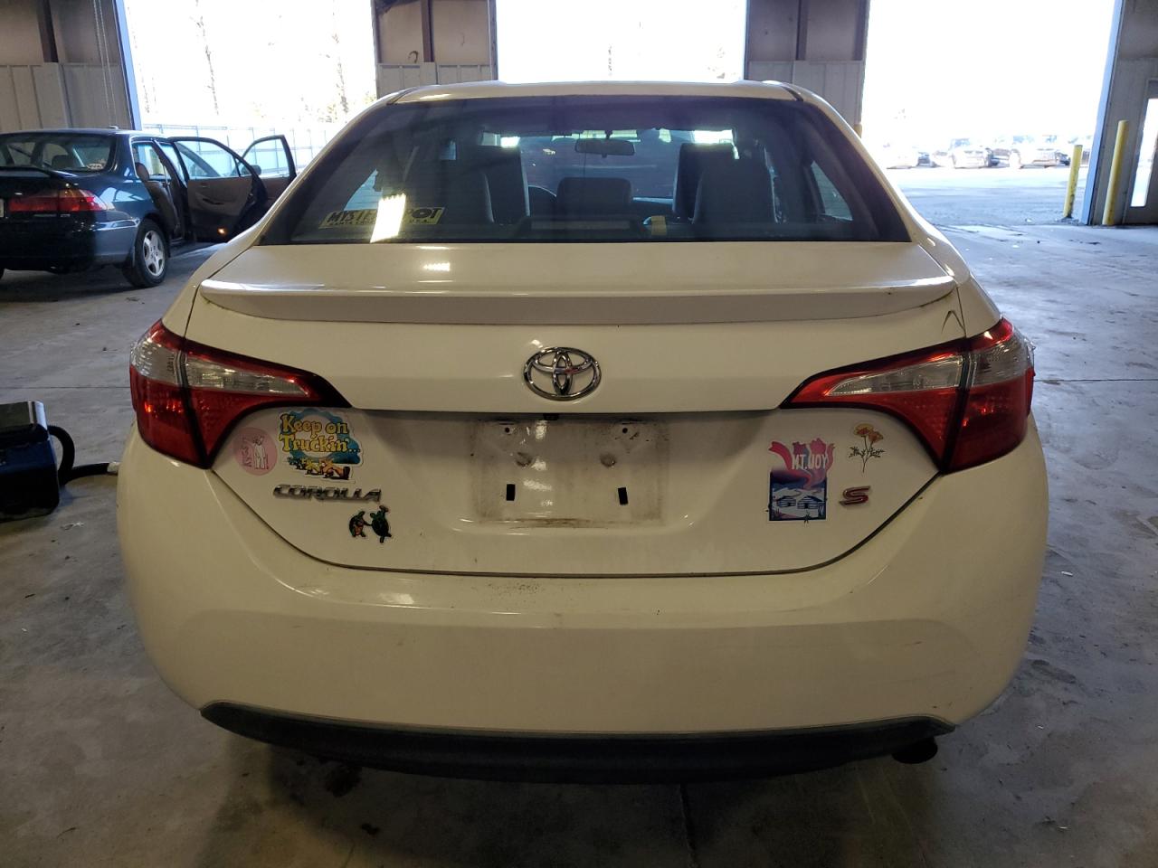 VIN 5YFBURHE2EP067679 2014 TOYOTA COROLLA no.6